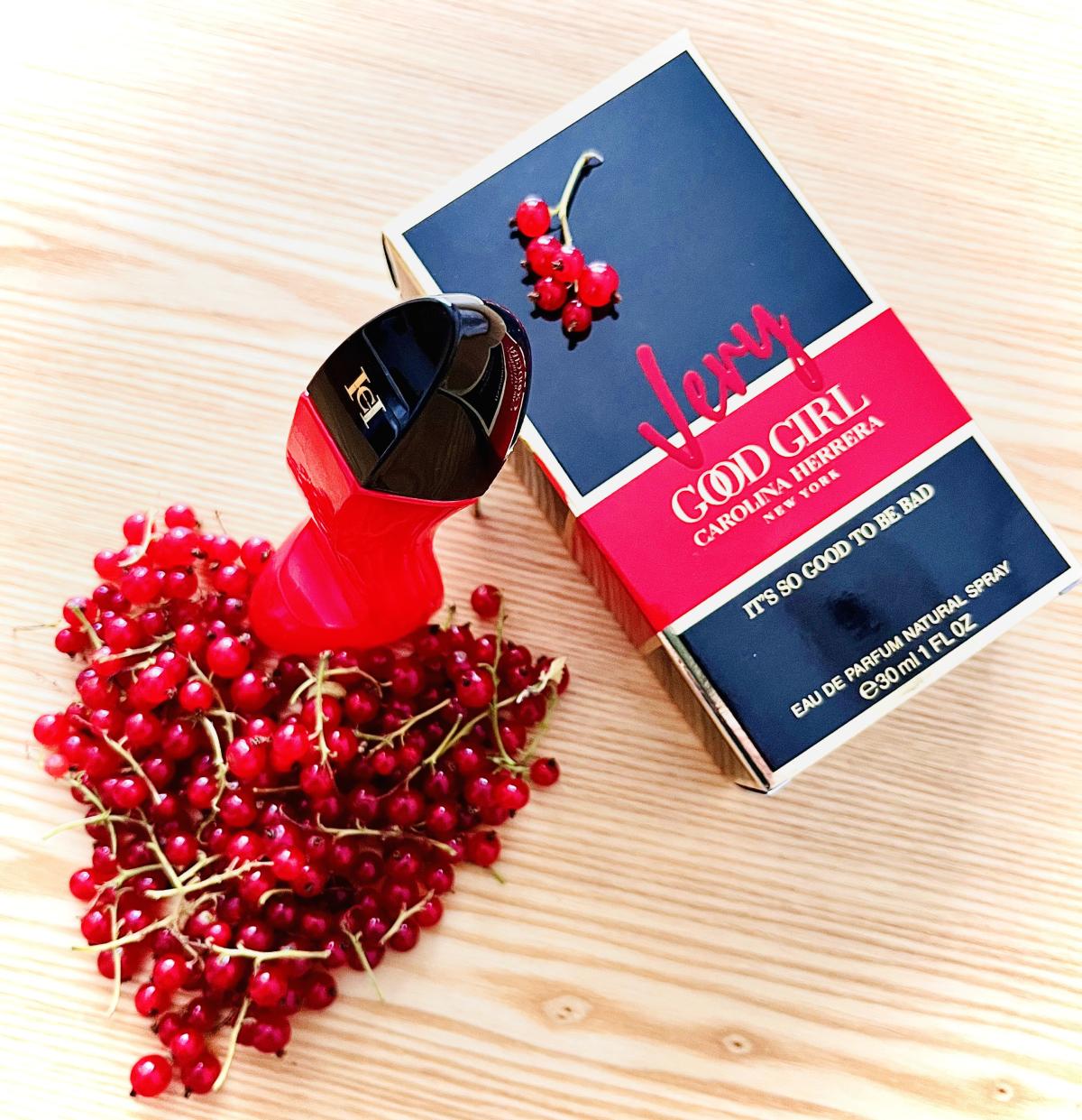คาร์โรไลนา เฮเรร่า วีรี่ กู๊ด  - Perfume Fragrance Rose บทวิจารณ์และราคา