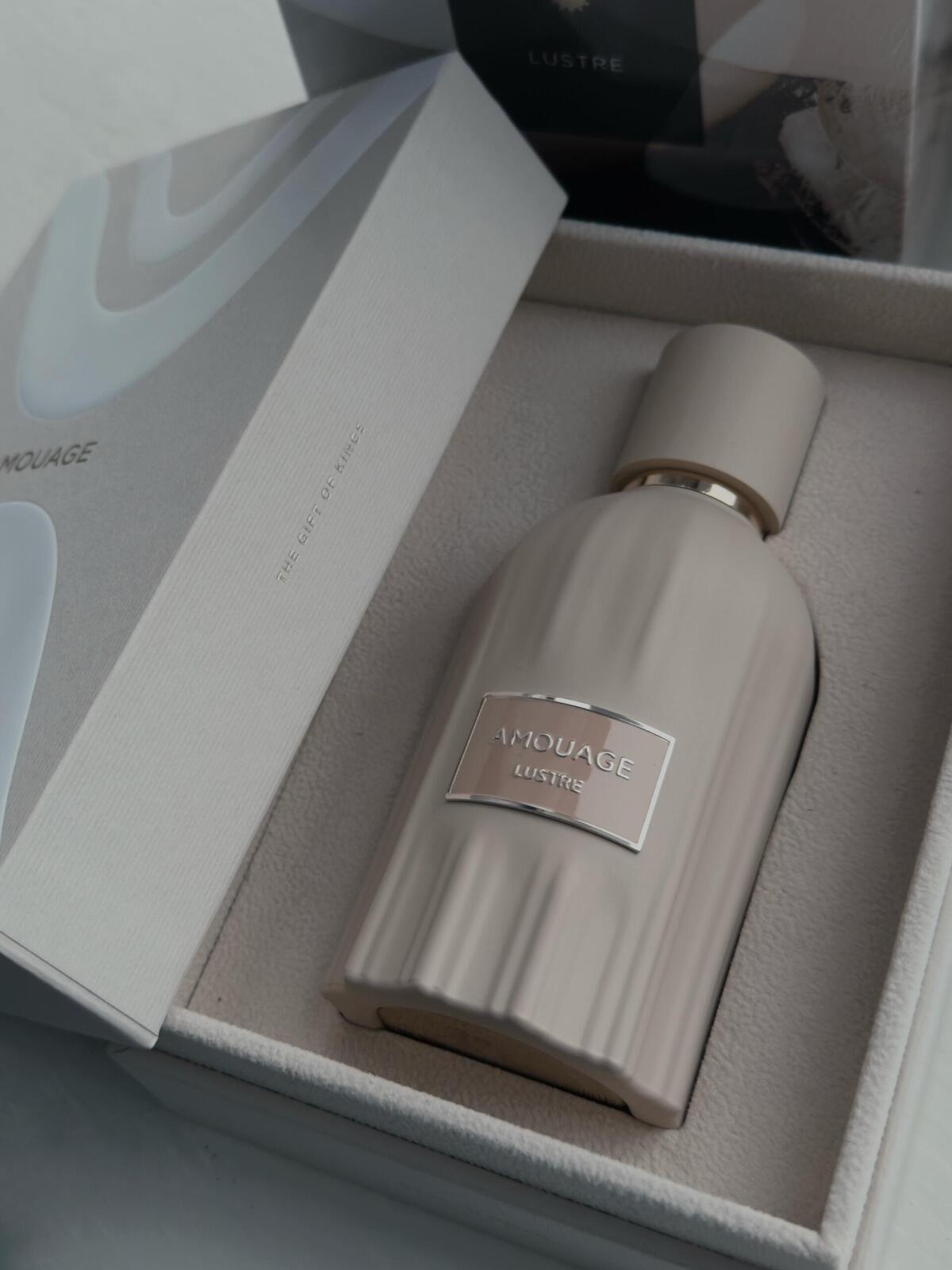 น้ำหอม Amouage Lustre 100 มล.  - Perfume Fragrance Families บทวิจารณ์และราคา